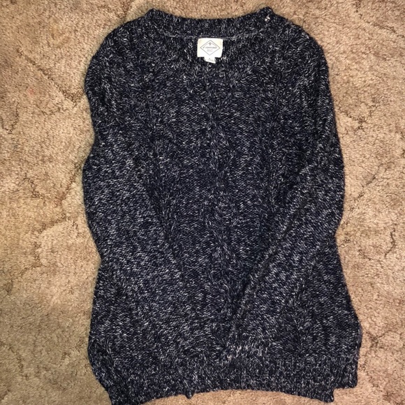 St. John’s Bay sweater - Picture 1 of 3